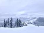 Deschiderea sezonului de schi în Straja, programată pentru 1 Decembrie, a fost amânată din cauza vremii